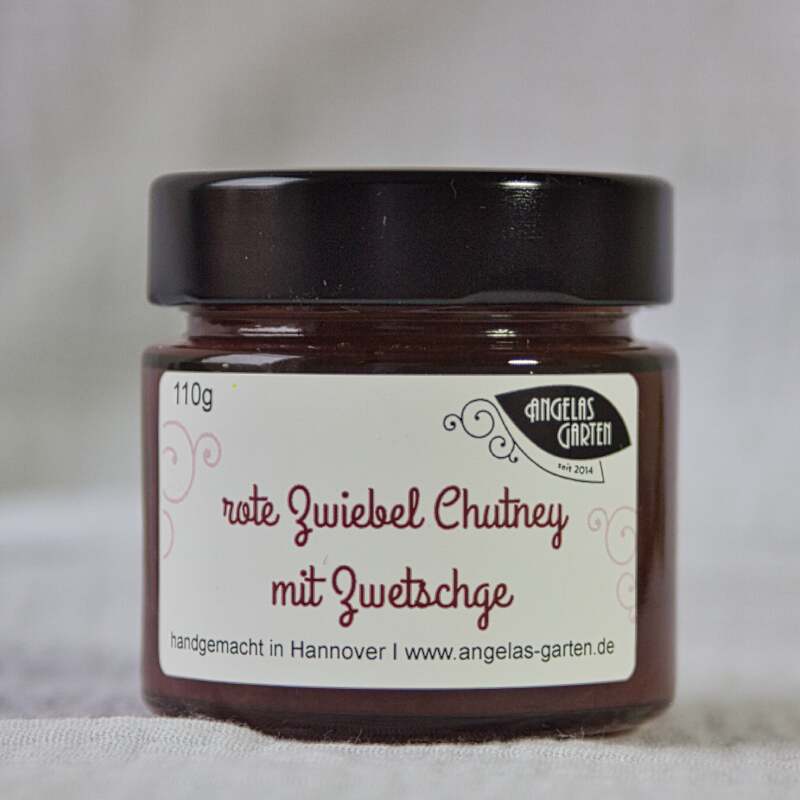 rote Zwiebeln mit Zwetschgen Chutney, wunderbar zum Grillen geeignet