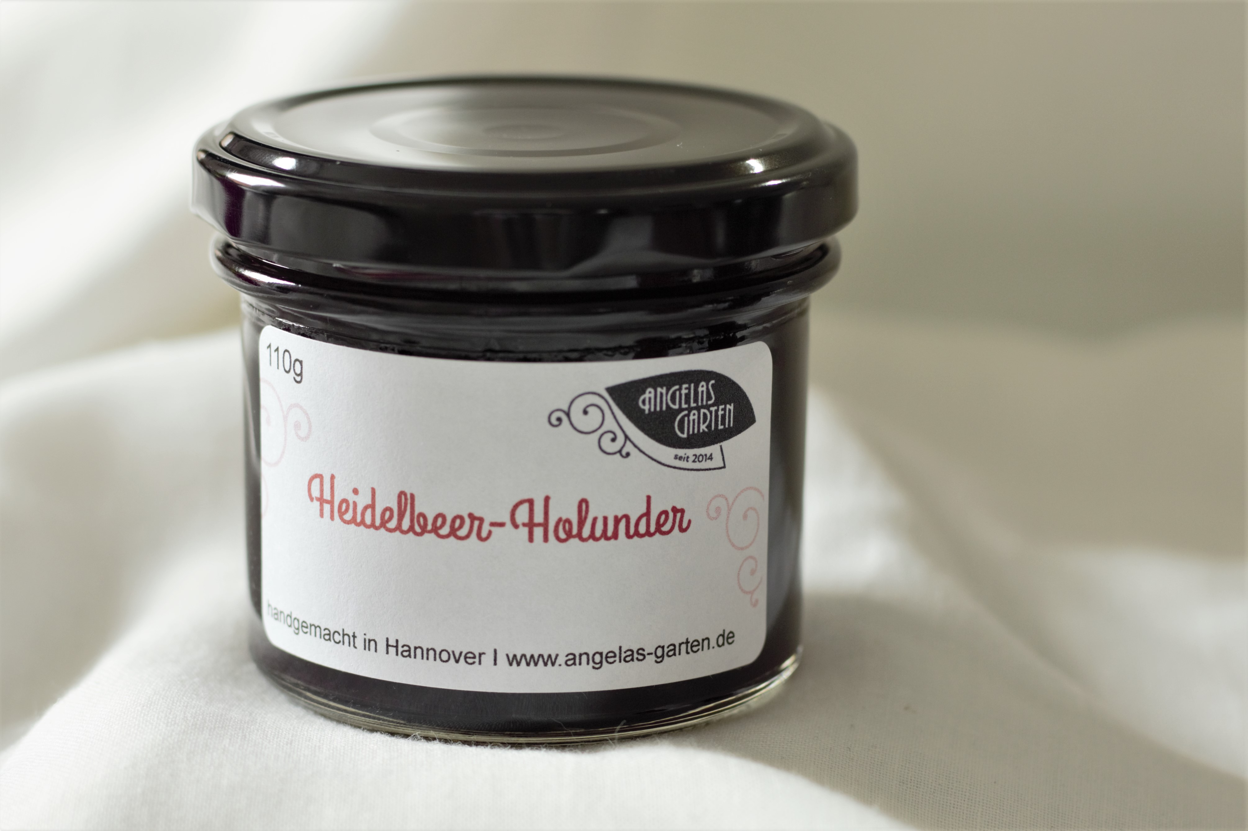 Wildheidelbeere mit Holunder Wildheidelbeere mit Holunder