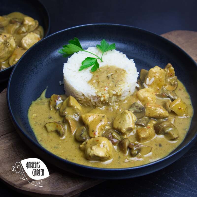 ein leckeres Hühnchencurry mit Bananensenf